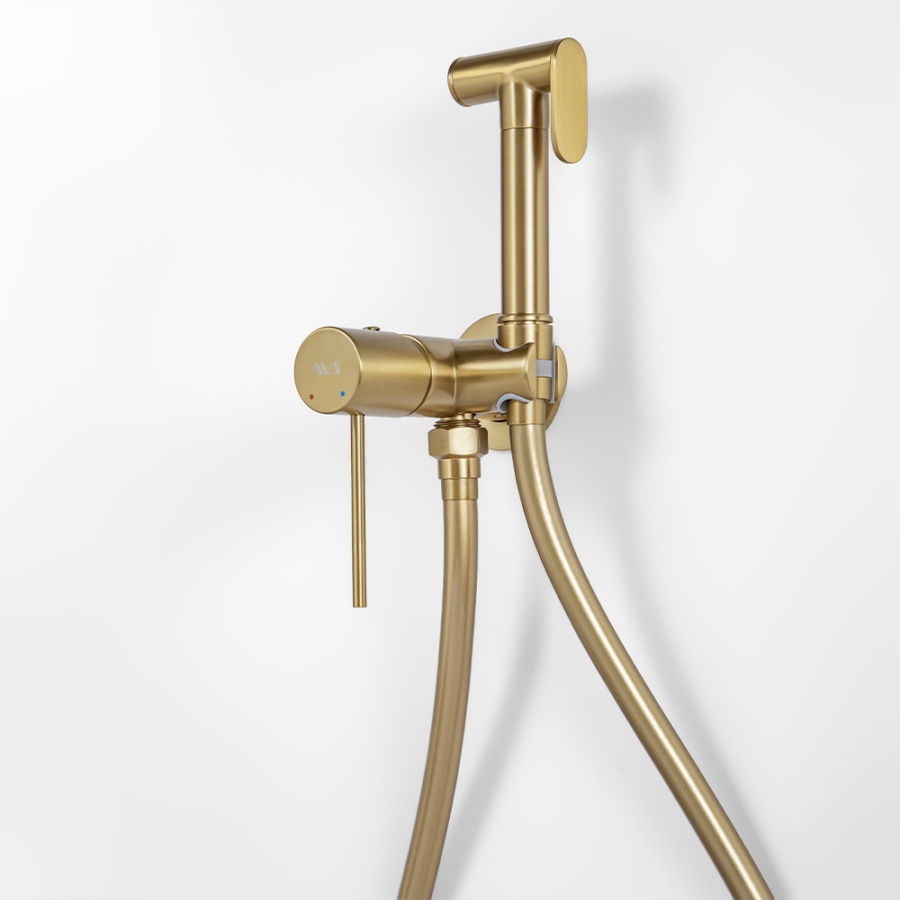 Гигиенический душ со смесителем AVS Slimmer брашированное золото Гигиенический душ со смесителем AVS Slimmer брашированное золото