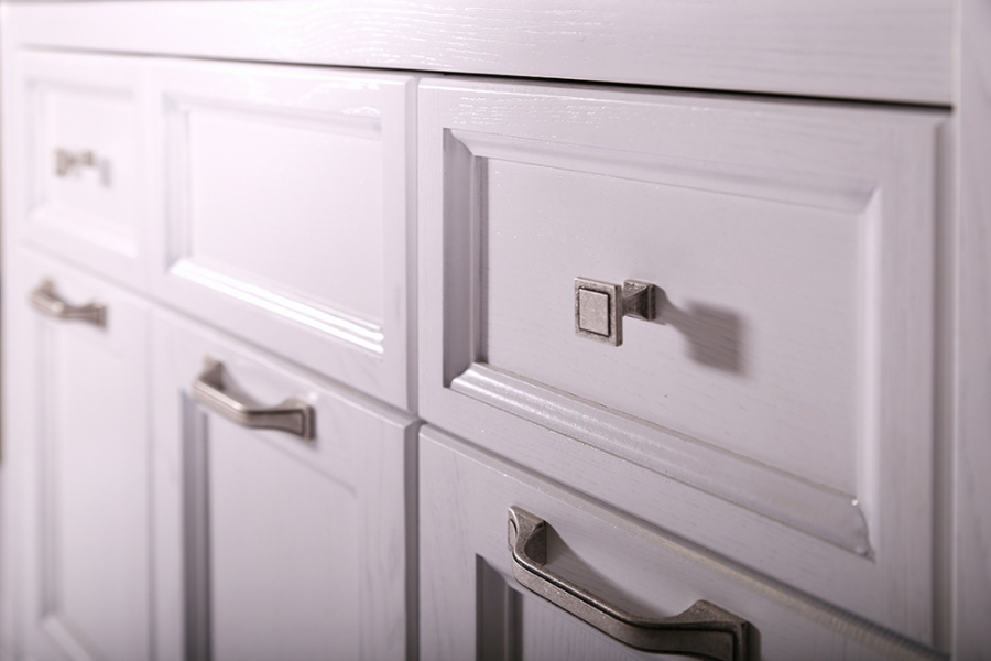 Тумба с раковиной ASB Wood Line Гранда 105 белая, патина серебро