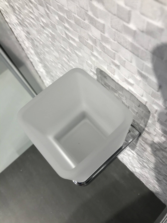 Держатель со стаканом TD 210.00 RAVAK X07P321 Держатель со стаканом TD 210.00 RAVAK X07P321