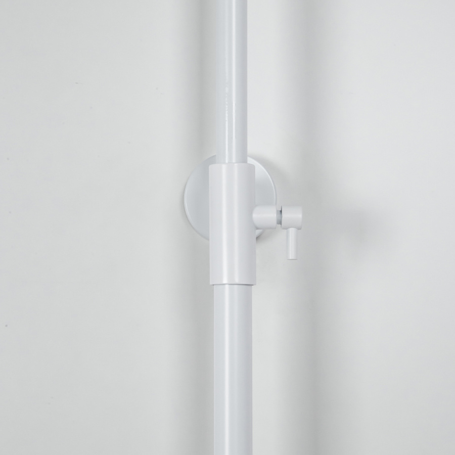 Душевая стойка AVS Slimmer белый матовый Душевая стойка AVS Slimmer белый матовый