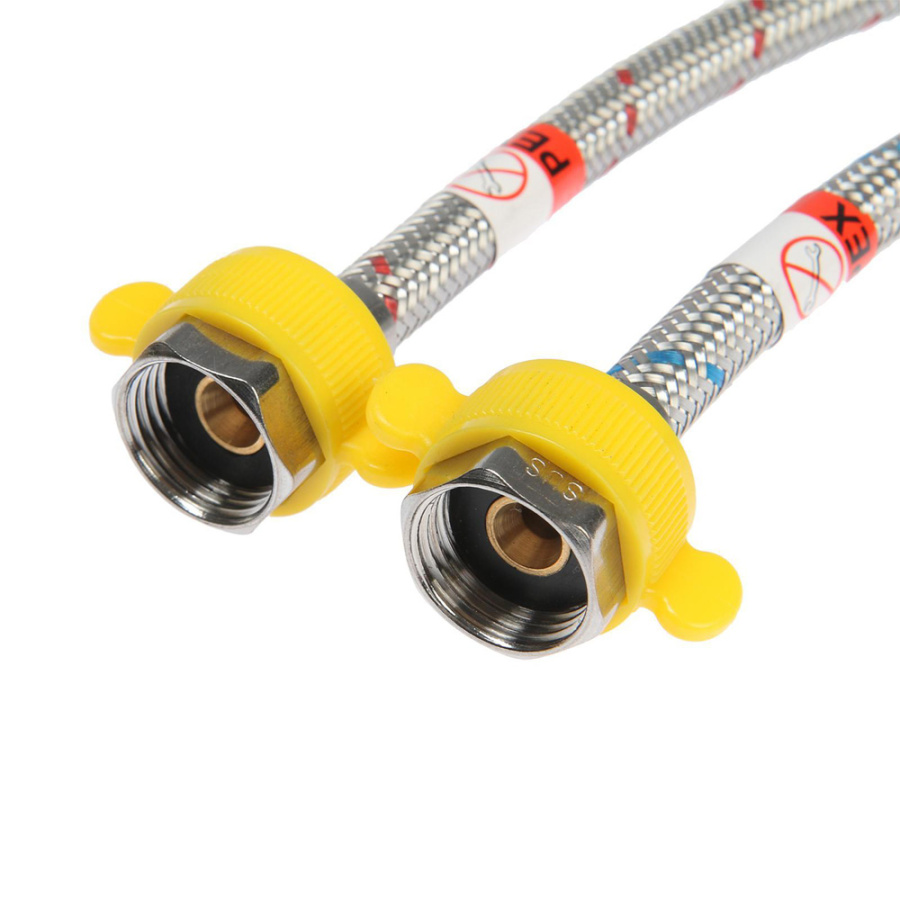 Смеситель для раковины Accoona A90121 хром Смеситель для раковины Accoona A90121 хром