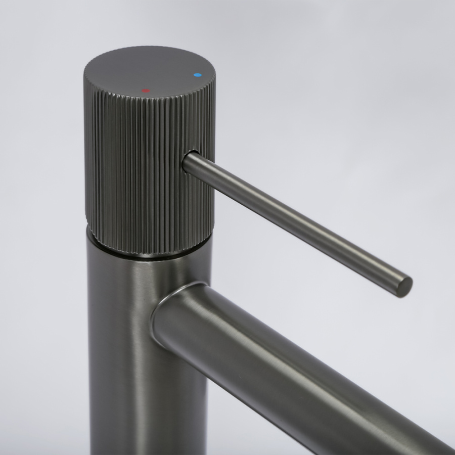 Смеситель для раковины AVS Pulse высокий, оружейная сталь Смеситель для раковины AVS Pulse высокий, оружейная сталь