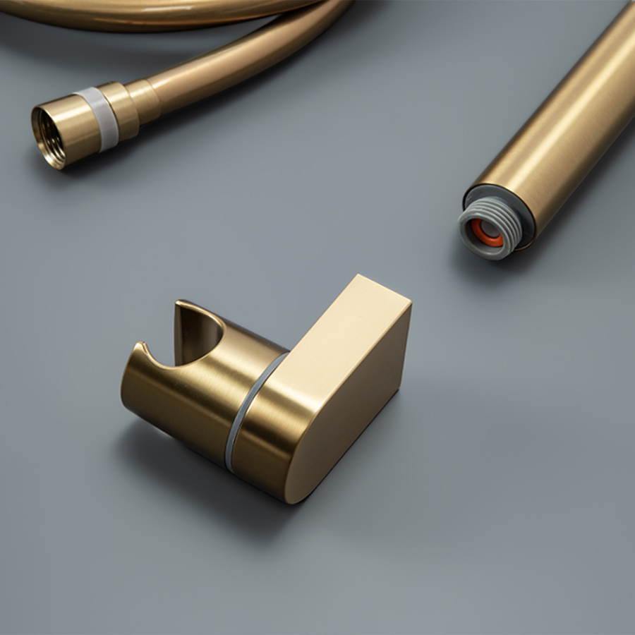 Смеситель для ванны с душем AVS Slimmer брашированное золото Смеситель для ванны с душем AVS Slimmer брашированное золото