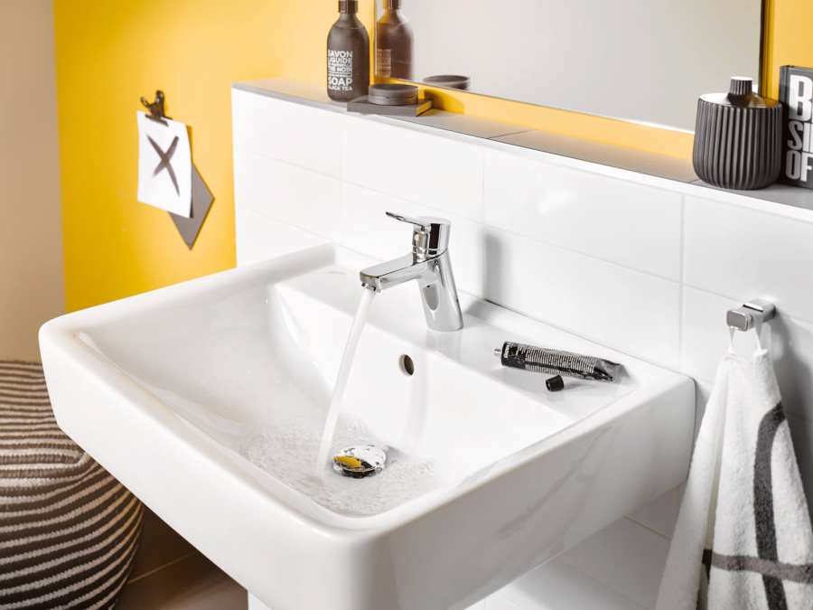 Смеситель для раковины Kludi Pure&Easy 370280565 хром