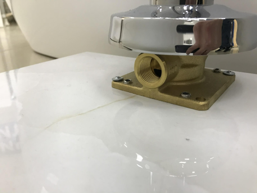 Смеситель для ванны с душем Cezares Liberty LIBERTY-F-VDP-01 напольный, хром