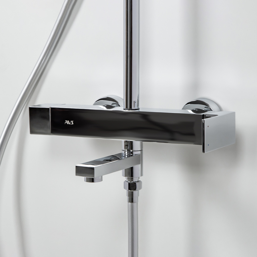 Душевая стойка AVS Cube хром Душевая стойка AVS Cube хром