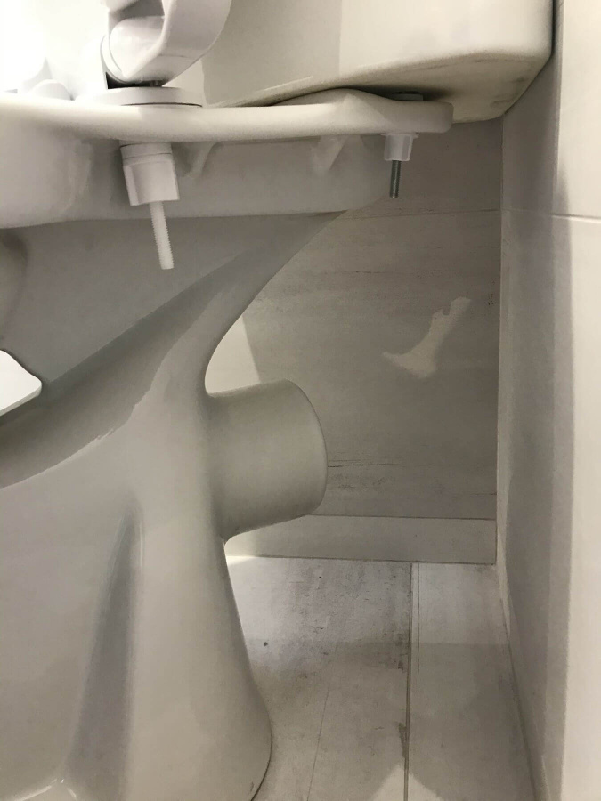 Унитаз-компакт Norm Wenkel 9854B099-7200 угловой с микролифтом