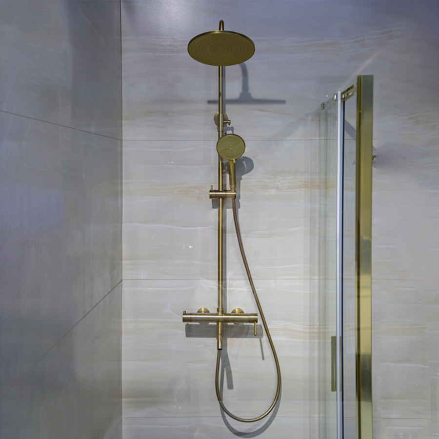 Душевая стойка AVS Slimmer брашированное золото Душевая стойка AVS Slimmer брашированное золото