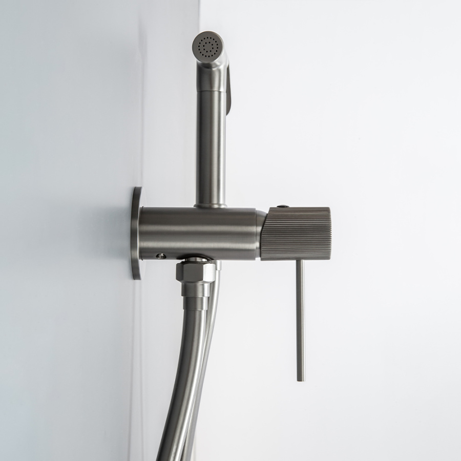Гигиенический душ со смесителем AVS Pulse оружейная сталь Гигиенический душ со смесителем AVS Pulse оружейная сталь