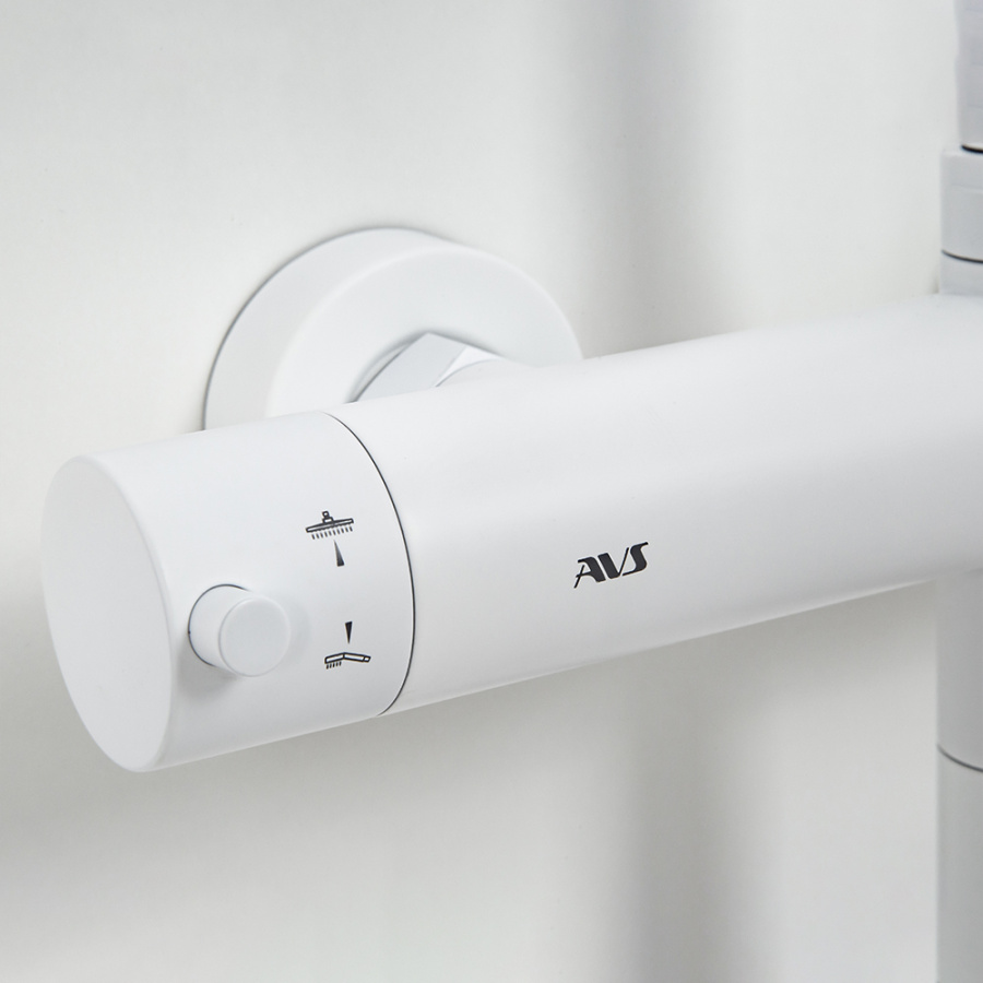 Душевая стойка AVS Slimmer белый матовый Душевая стойка AVS Slimmer белый матовый