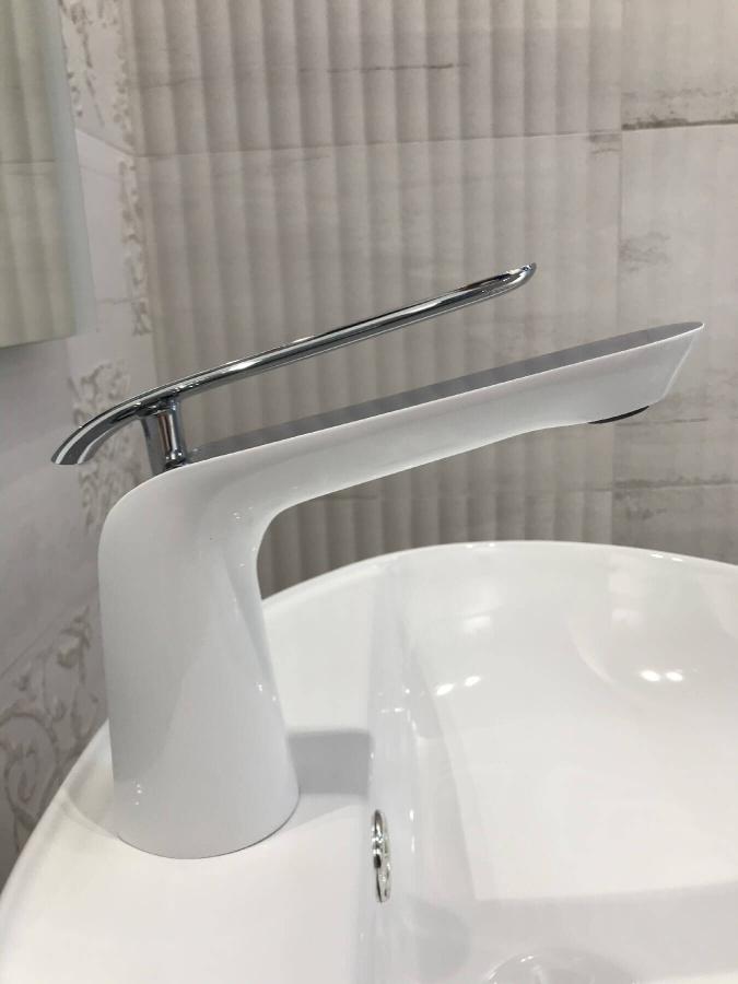 Смеситель для раковины Lemark Melange LM4906CW белый