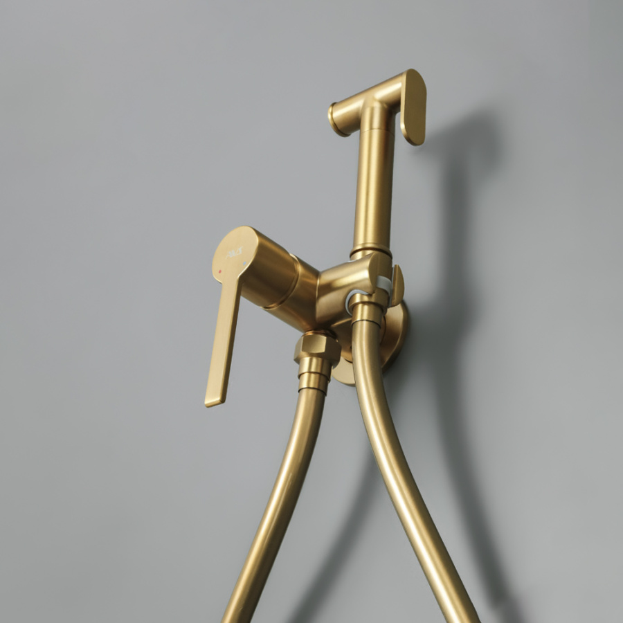 Гигиенический душ со смесителем AVS Elegant брашированное золото