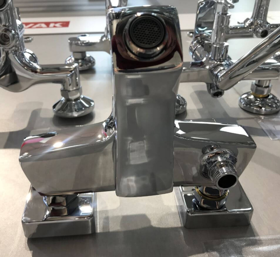 Смеситель для ванны с душем Lemark Unit LM4514C хром