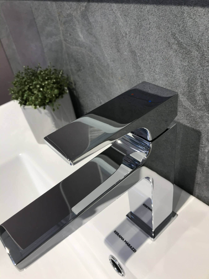 Смеситель для раковины Hansgrohe Metropol 32506000 хром