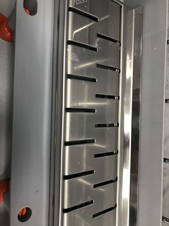 Водоотводящий желоб 850 мм D40 MEDIUM CH850MN2 Водоотводящий желоб 850 мм D40 MEDIUM CH850MN2