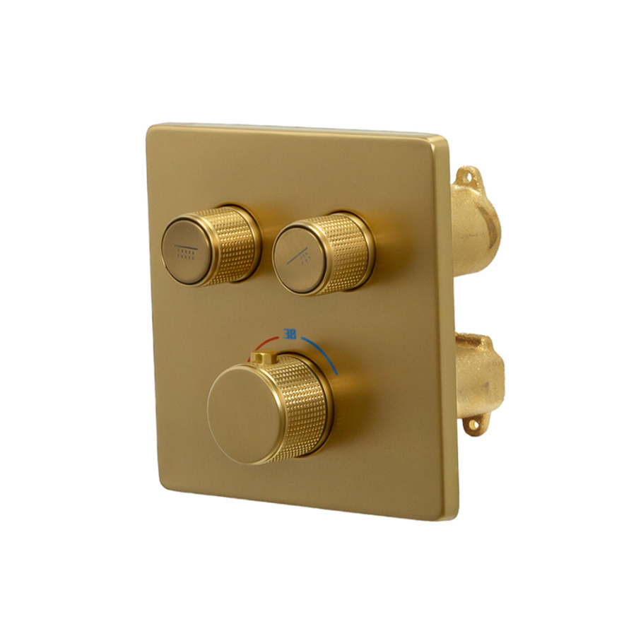 Душевой комплект AVS Luxury 3в1 квадратный, брашированное золото Душевой комплект AVS Luxury 3в1 квадратный, брашированное золото