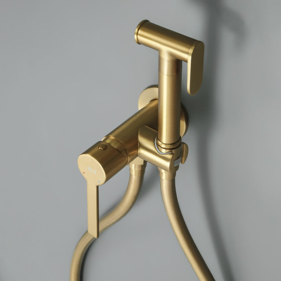 Гигиенический душ со смесителем AVS Elegant брашированное золото