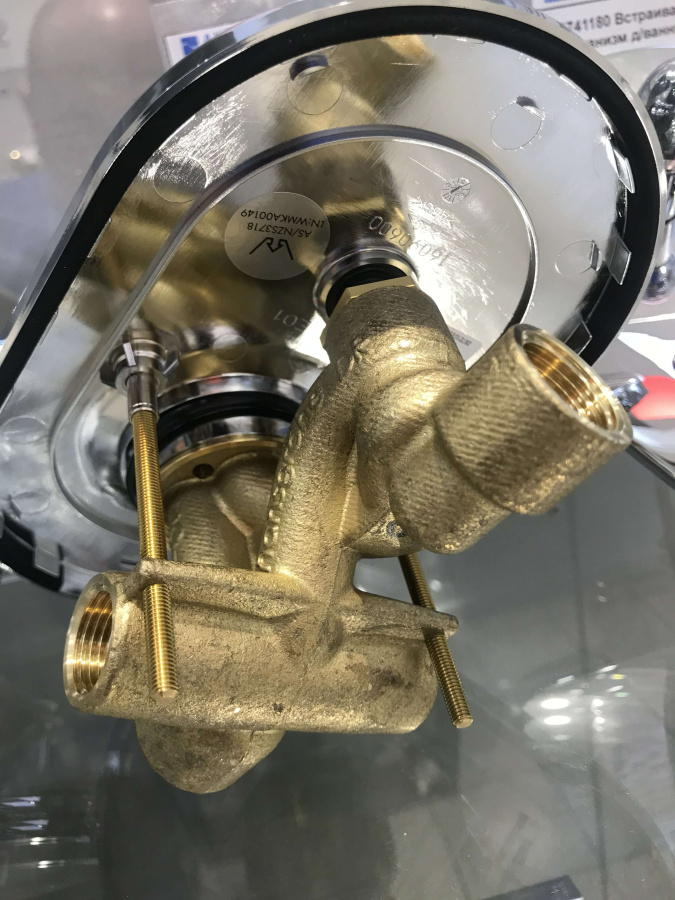 Встраиваемый механизм для ванны Hansgrohe 31741180