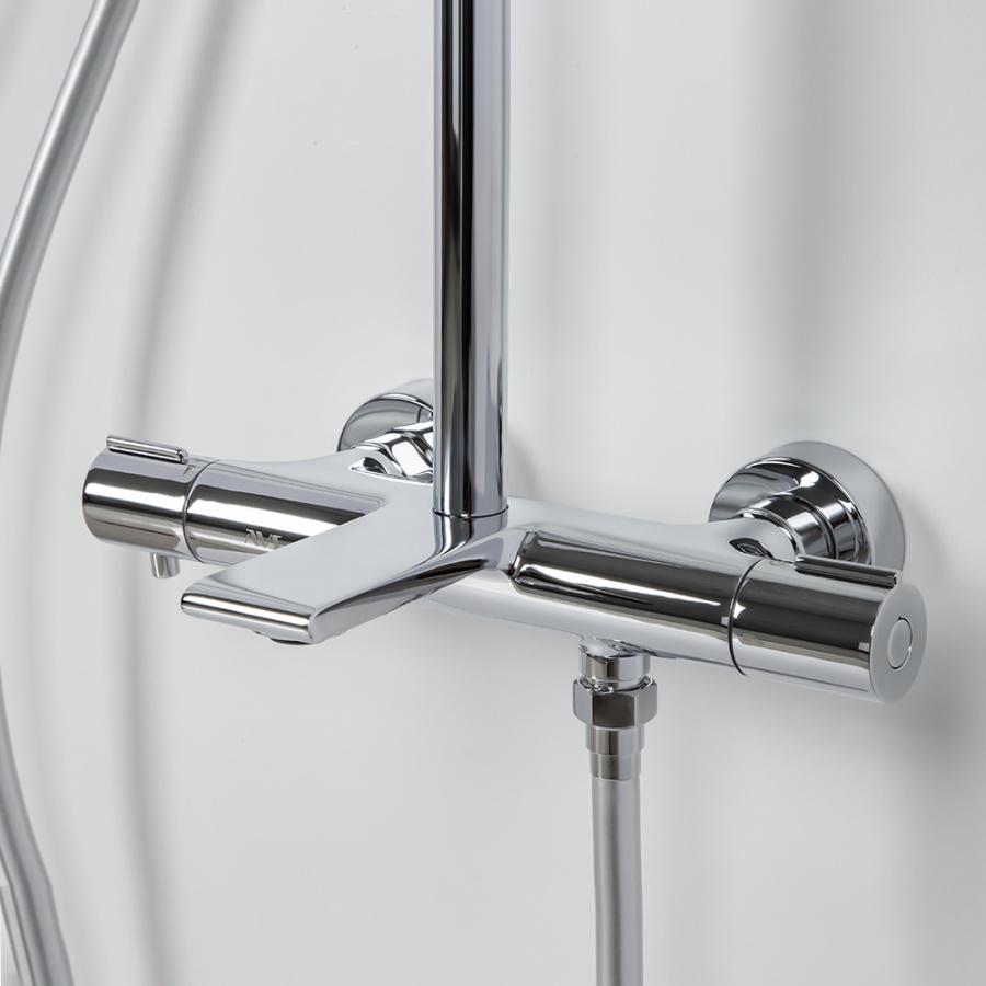 Душевая стойка с изливом AVS Elegant хром Душевая стойка с изливом AVS Elegant хром