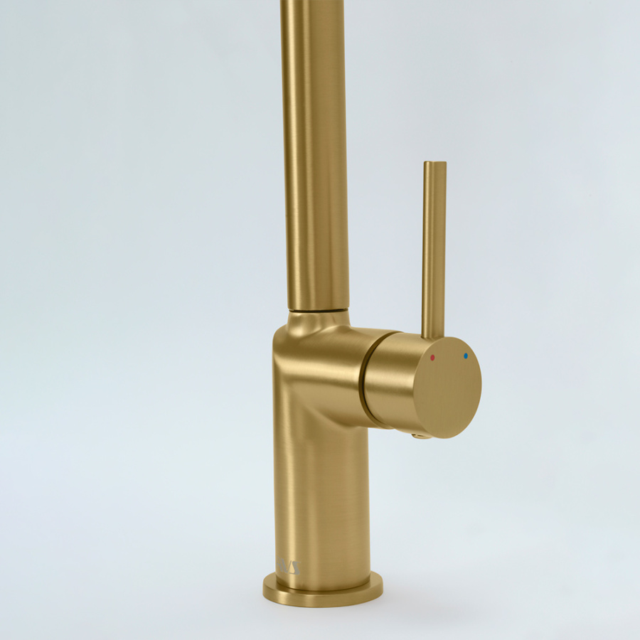 Смеситель для кухни AVS брашированное золото