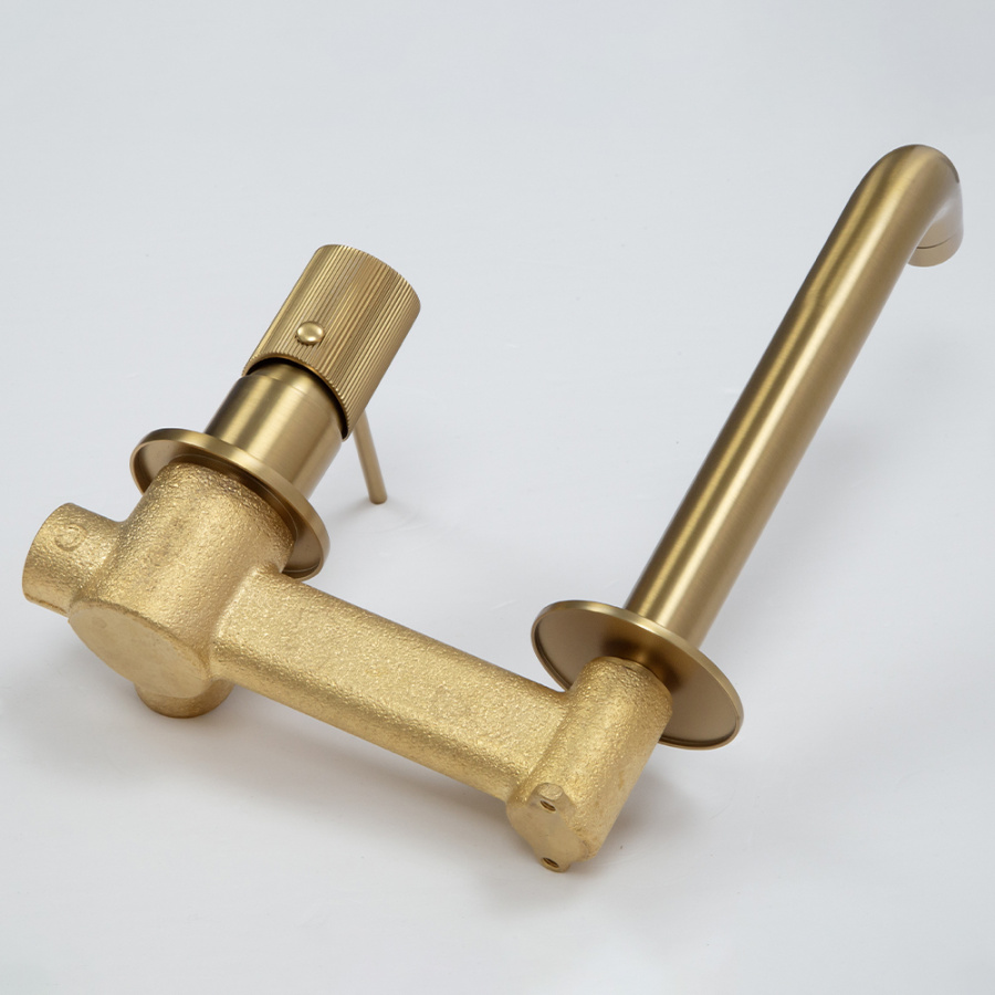 Смеситель для раковины AVS Pulse с внутренней частью, брашированное золото Смеситель для раковины AVS Pulse с внутренней частью, брашированное золото