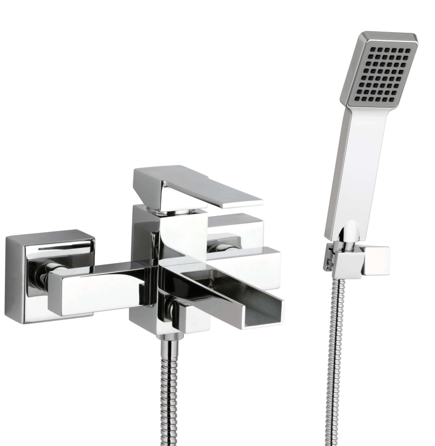 Смеситель для ванны с душем Remer Qubica Cascata QC02 хром Смеситель для ванны с душем Remer Qubica Cascata QC02 хром
