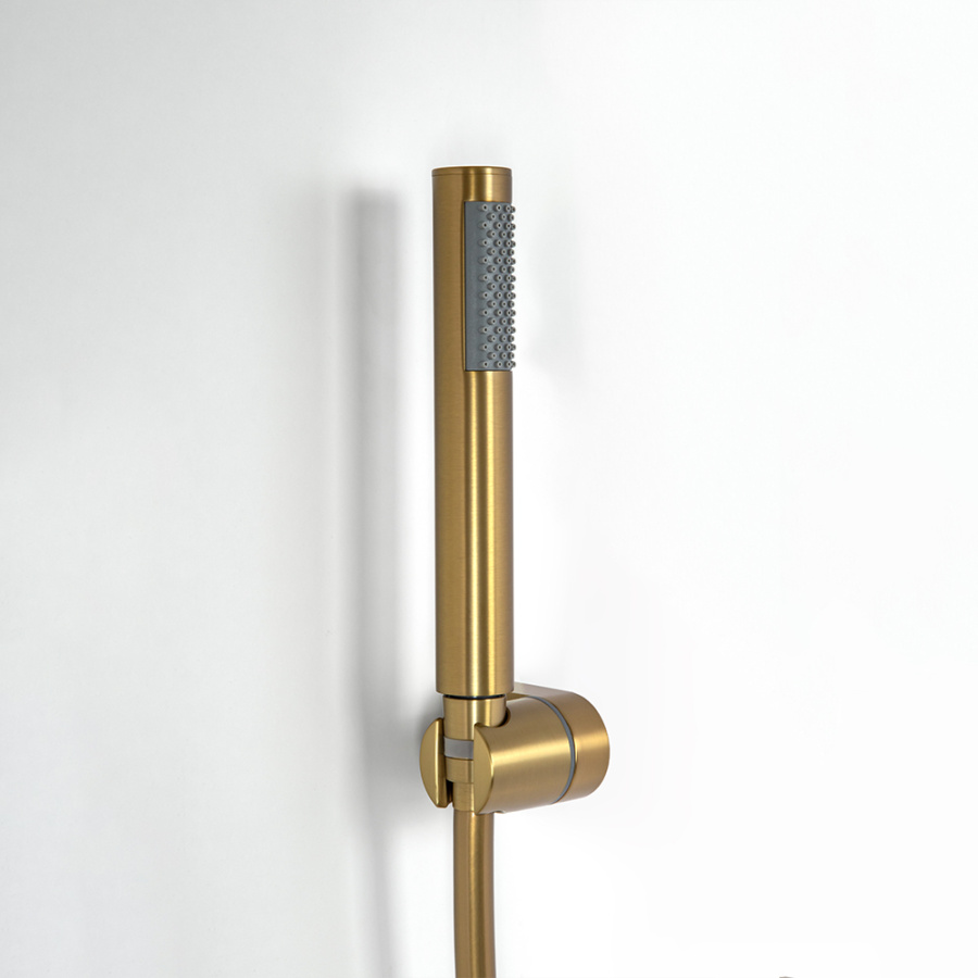 Смеситель для ванны с душем AVS Slimmer брашированное золото Смеситель для ванны с душем AVS Slimmer брашированное золото