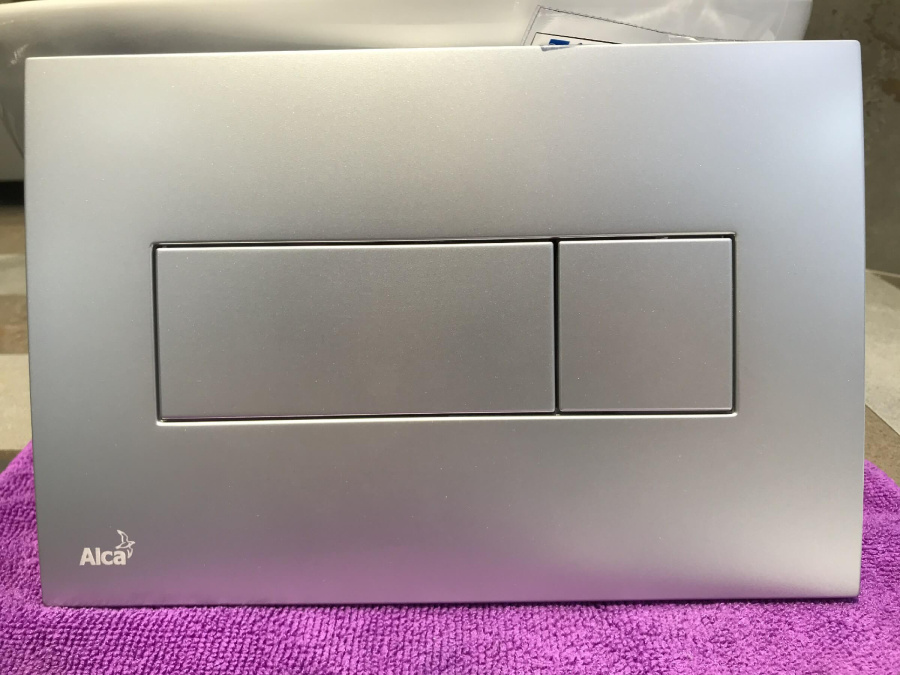 Кнопка смыва Alcaplast М372 хром матовый