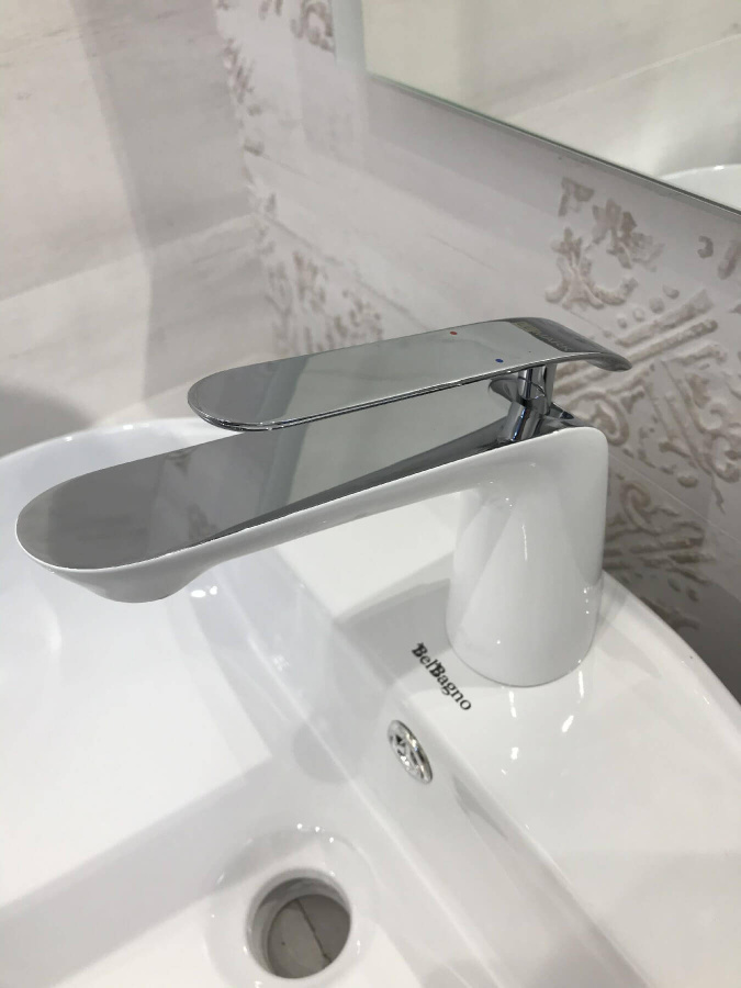 Смеситель для раковины Lemark Melange LM4906CW белый