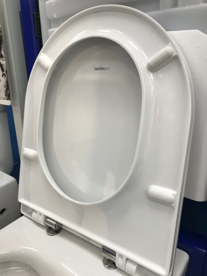 Крышка-сиденье Laufen Pro New 8.9896.6.000.000.1 с микролифтом