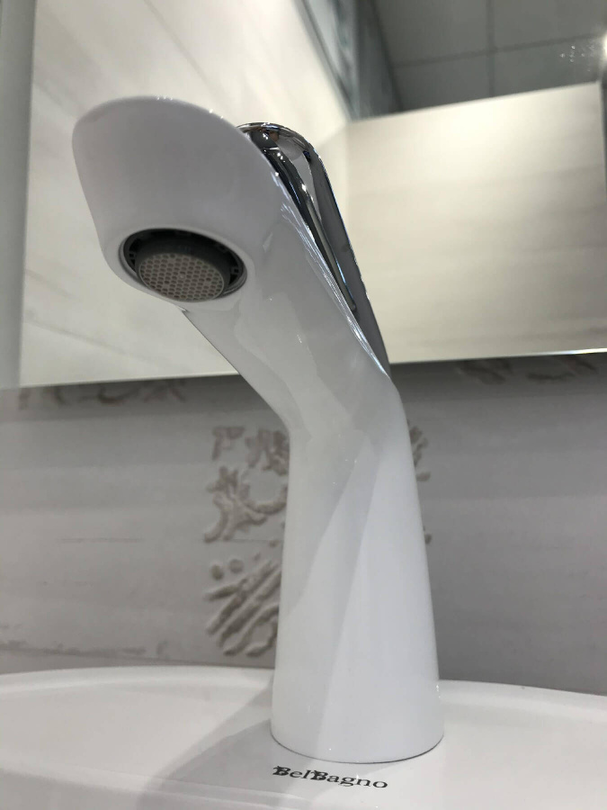 Смеситель для раковины Lemark Melange LM4906CW белый