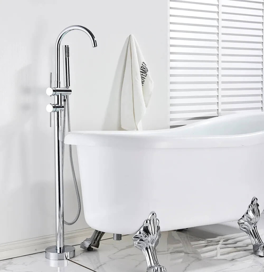 Смеситель для ванны с душем Accoona A6690 напольный, хром Смеситель для ванны с душем Accoona A6690 напольный, хром