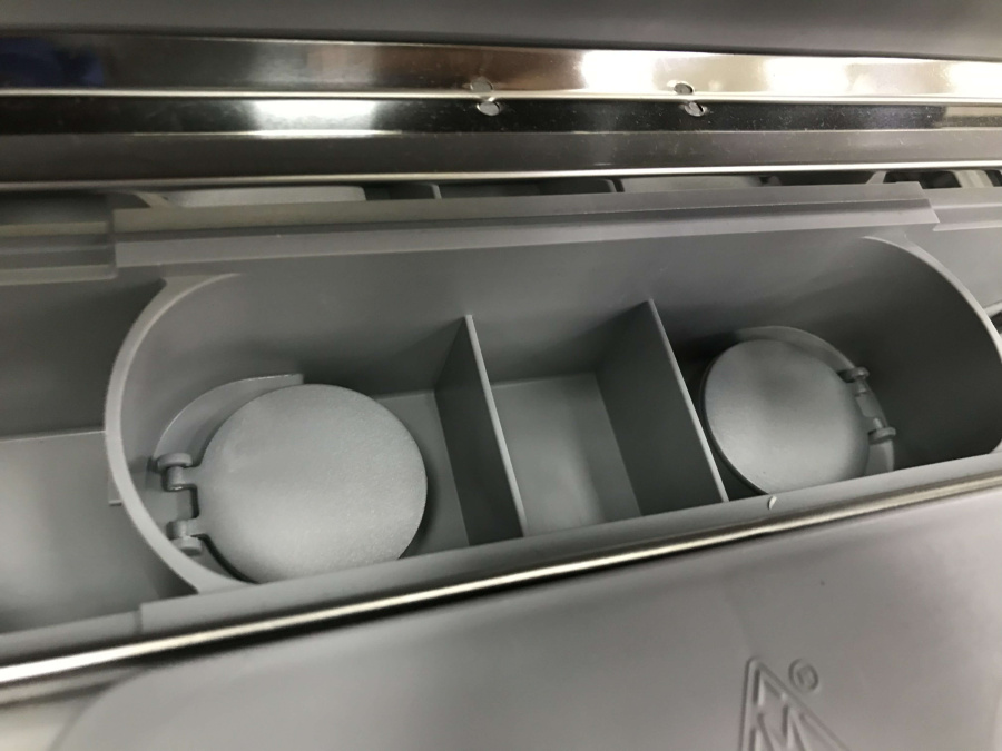 Водоотводящий желоб 850 мм D40 MEDIUM CH850MN2 Водоотводящий желоб 850 мм D40 MEDIUM CH850MN2