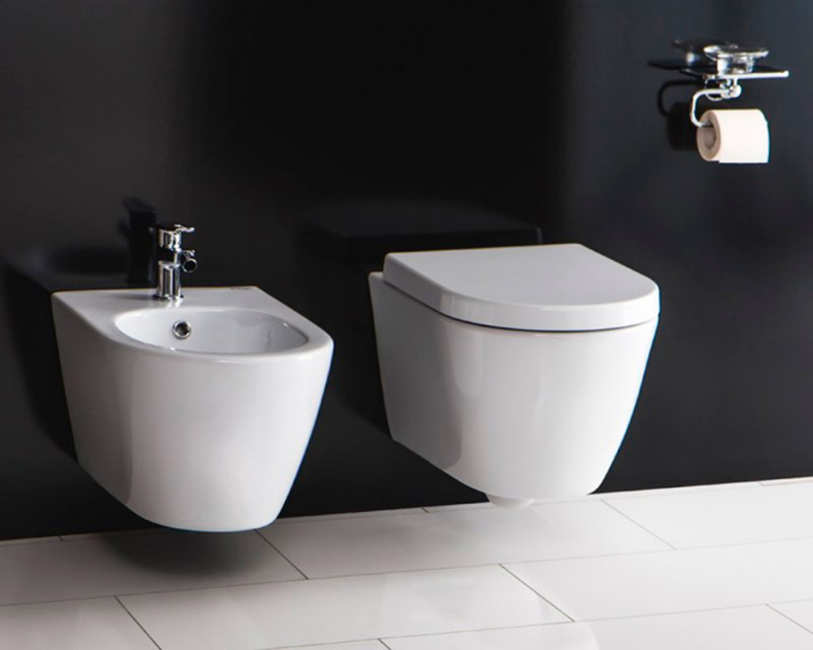 Унитаз подвесной BelBagno Marino BB105CHR+BB105SC безободковый, белый Унитаз подвесной BelBagno Marino BB105CHR+BB105SC безободковый, белый