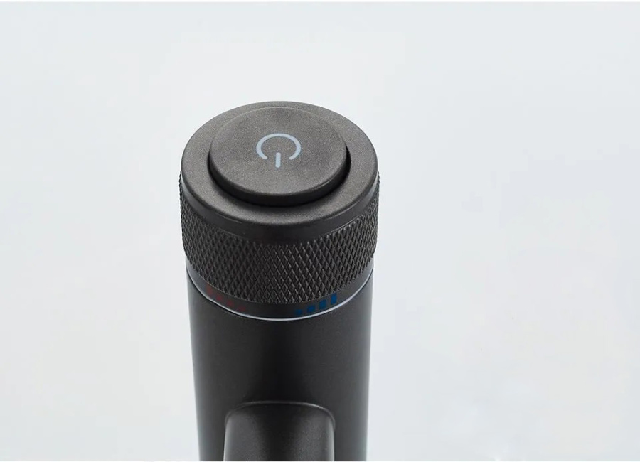 Смеситель для раковины Accoona A90121F черный