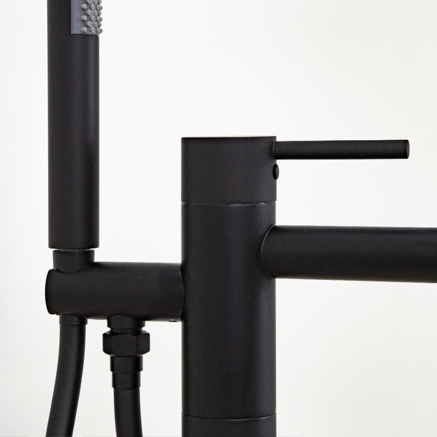 Смеситель для ванны с душем AVS Slimmer напольный, черный матовый