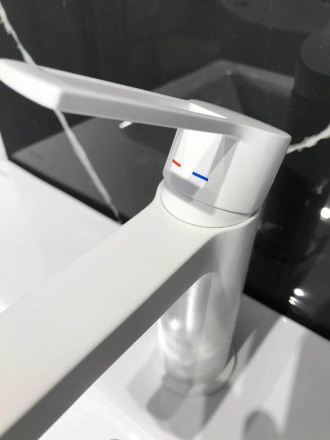 Смеситель для раковины Paffoni Ringo RIN071BO белый матовый