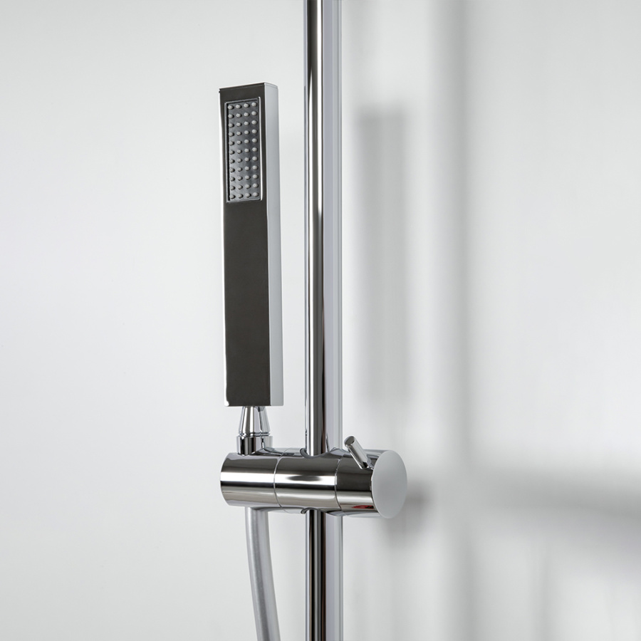 Душевая стойка AVS Cube хром Душевая стойка AVS Cube хром