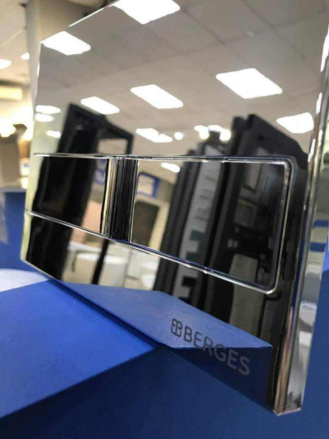 Кнопка смыва Line L3 Berges 040013 Кнопка смыва Line L3 Berges 040013