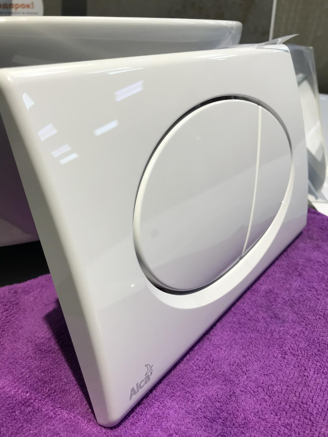 Кнопка смыва Alcaplast M70 белая