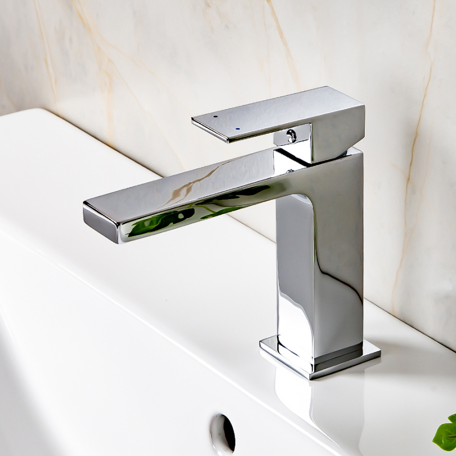 Смеситель для раковины AVS Cube хром