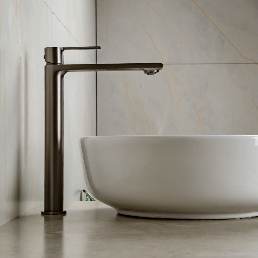 Смеситель для раковины AVS Elegant высокий, оружейная сталь Смеситель для раковины AVS Elegant высокий, оружейная сталь