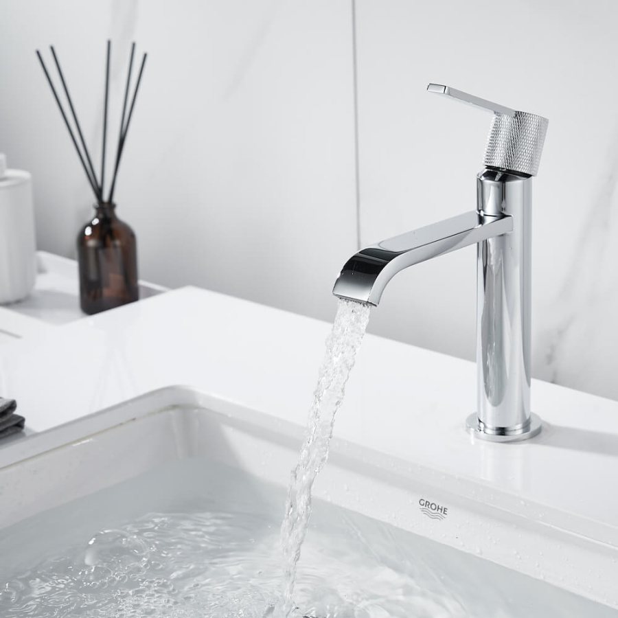 Смеситель для раковины Maxonor Beauty PL1084 хром матовый