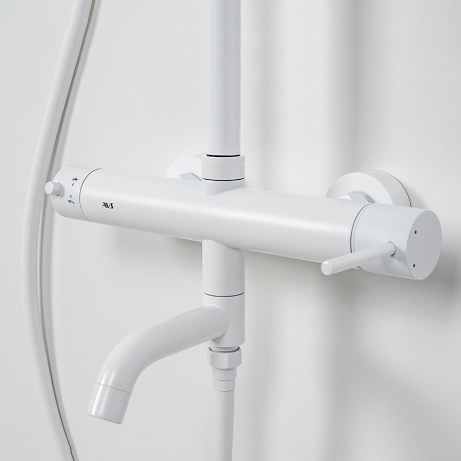 Душевая стойка AVS Slimmer белый матовый Душевая стойка AVS Slimmer белый матовый