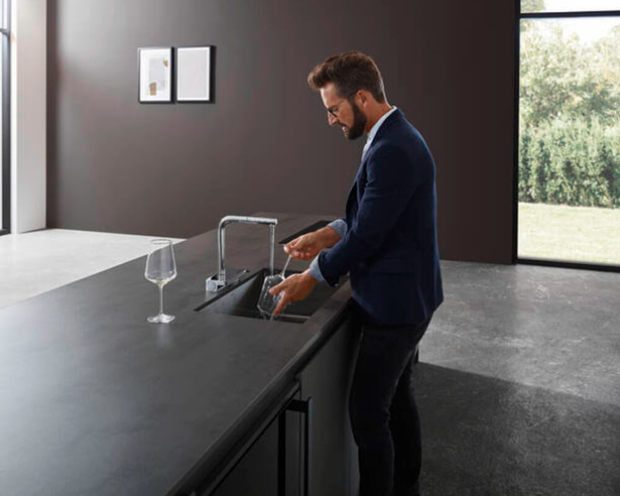 Смеситель для кухни Hansgrohe Aquno Select M81 73836000 хром