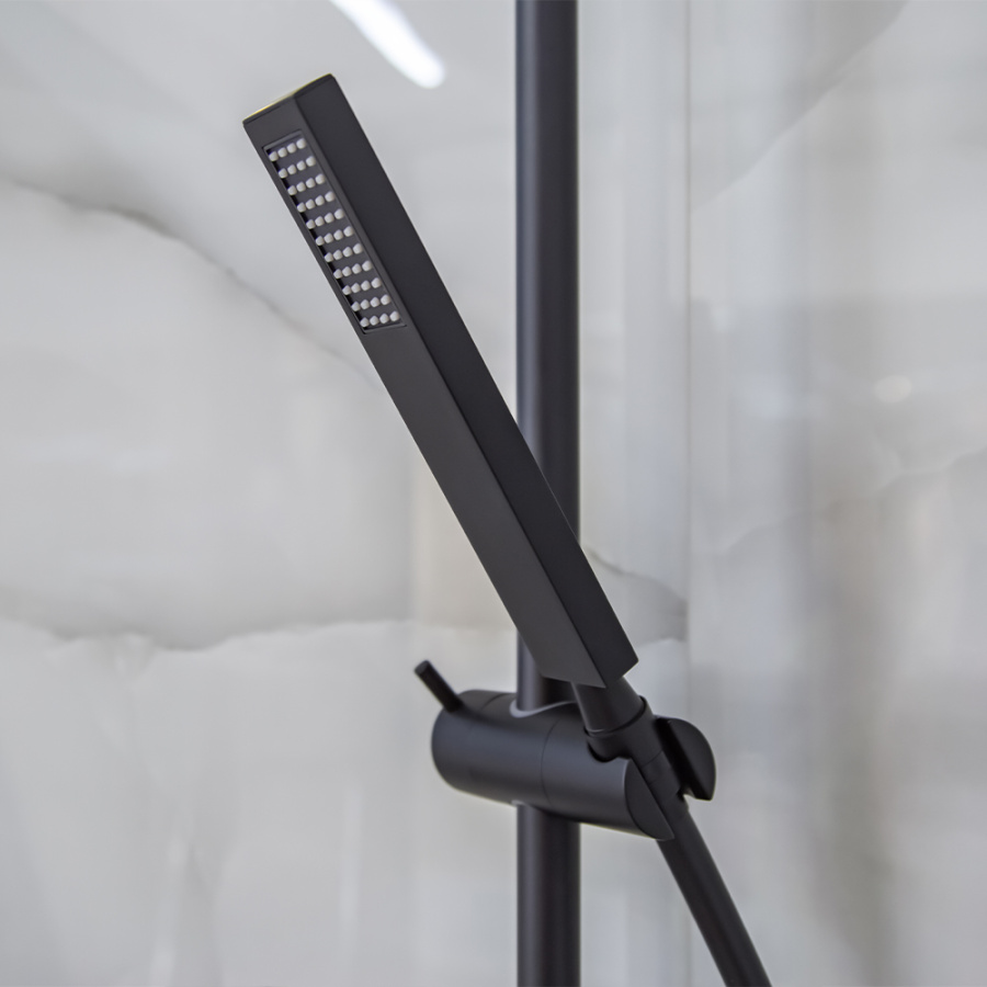 Душевая стойка AVS Cube черный матовый Душевая стойка AVS Cube черный матовый