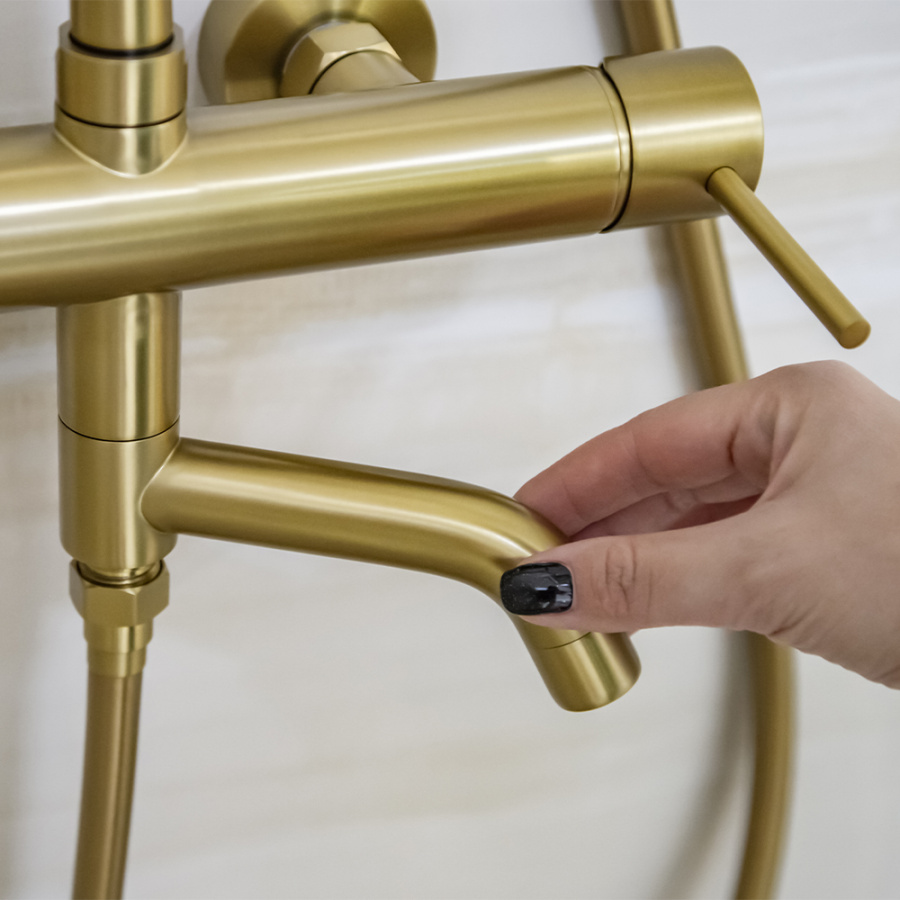 Душевая стойка AVS Slimmer брашированное золото Душевая стойка AVS Slimmer брашированное золото