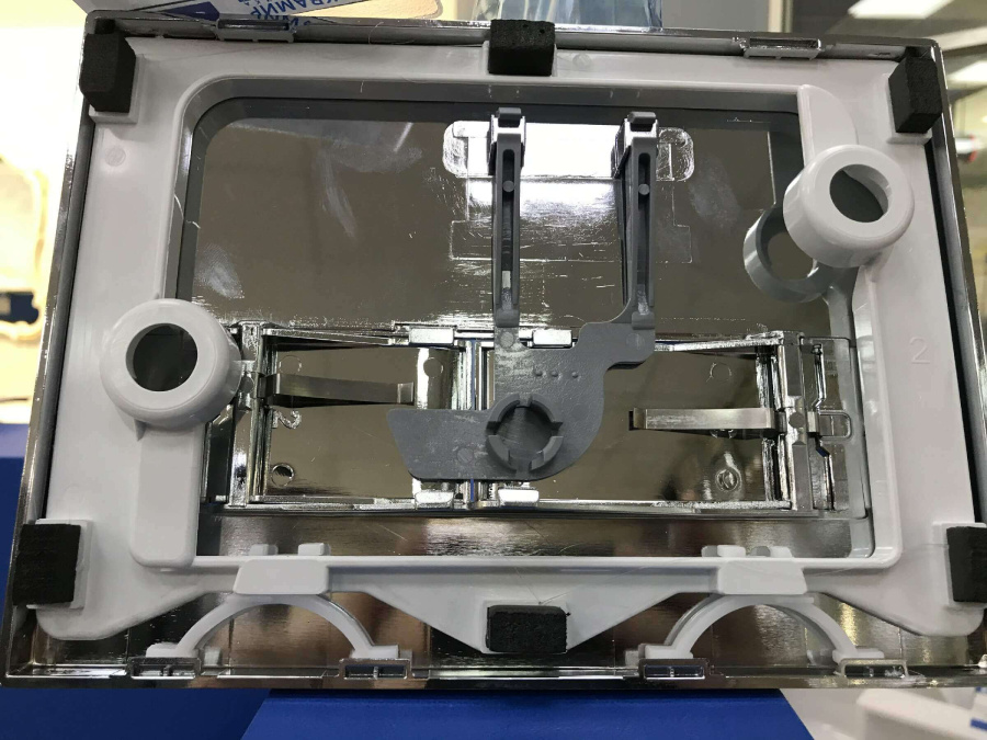 Кнопка смыва Line L3 Berges 040013 Кнопка смыва Line L3 Berges 040013