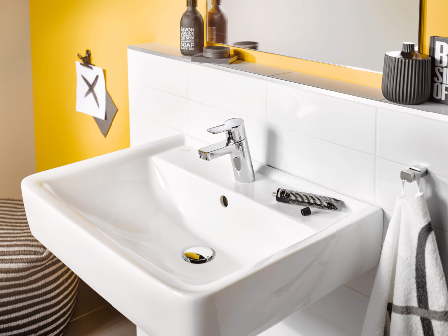 Смеситель для раковины Kludi Pure&Easy 370280565 хром